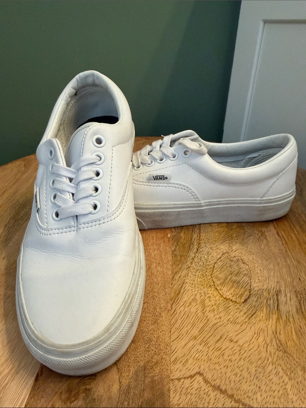 Vans Men’s White Low-Top Leather Sneakers